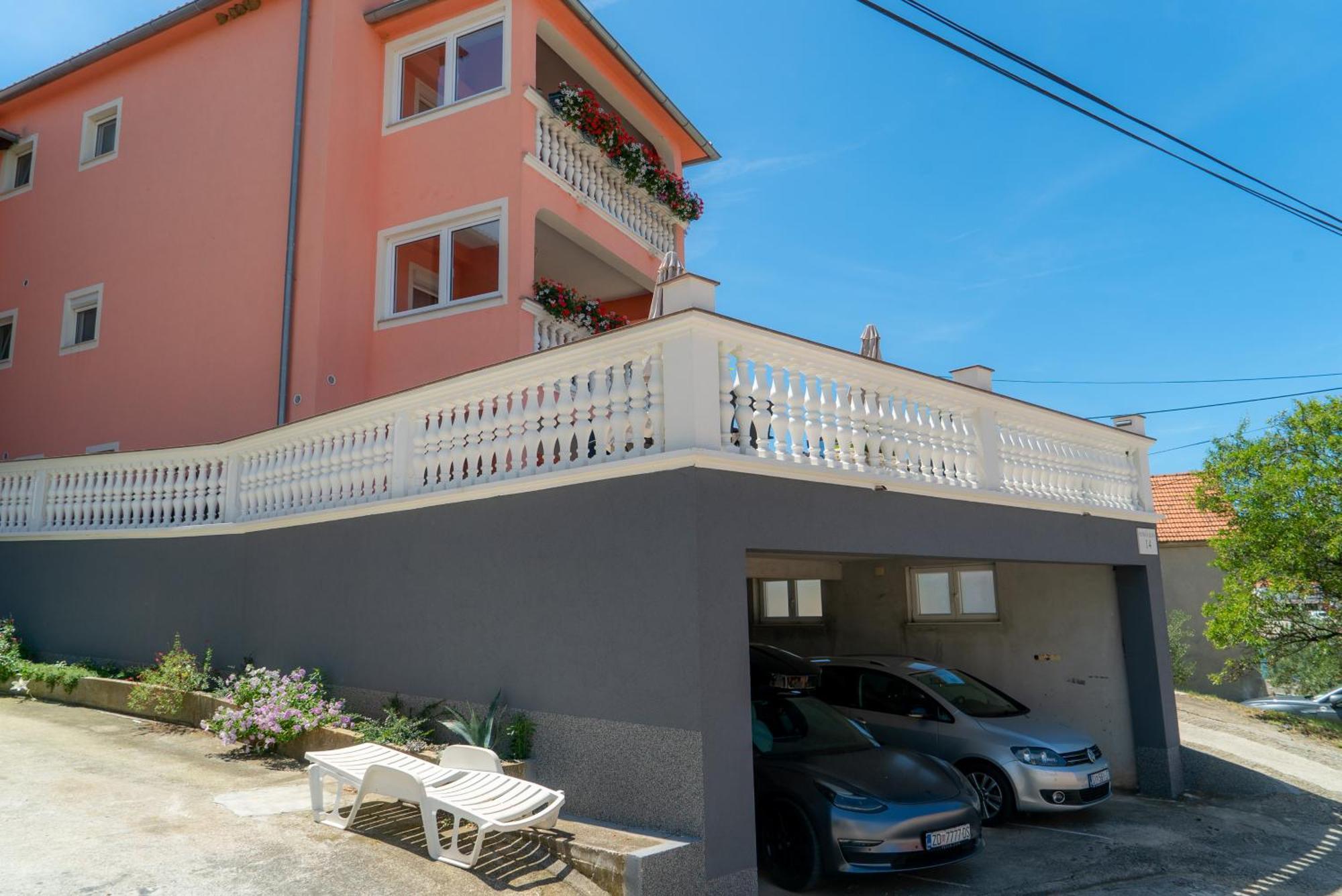 Apartments Zubcic Tisno Esterno foto